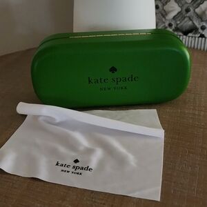 Kate Spade Sunglass Case & Cleaning Cloth NEW